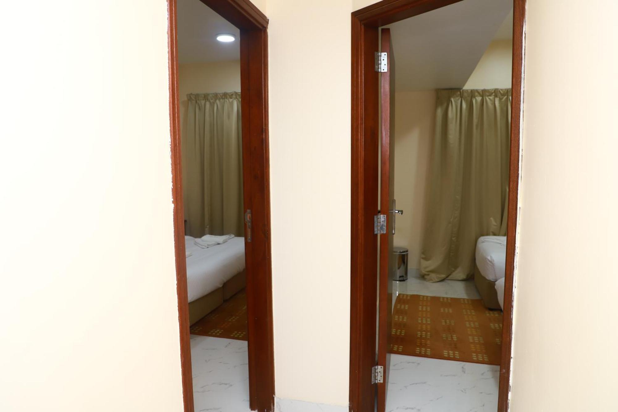 Onyx Hotel Apartments - Maha Hospitality Group Ajman Luaran gambar